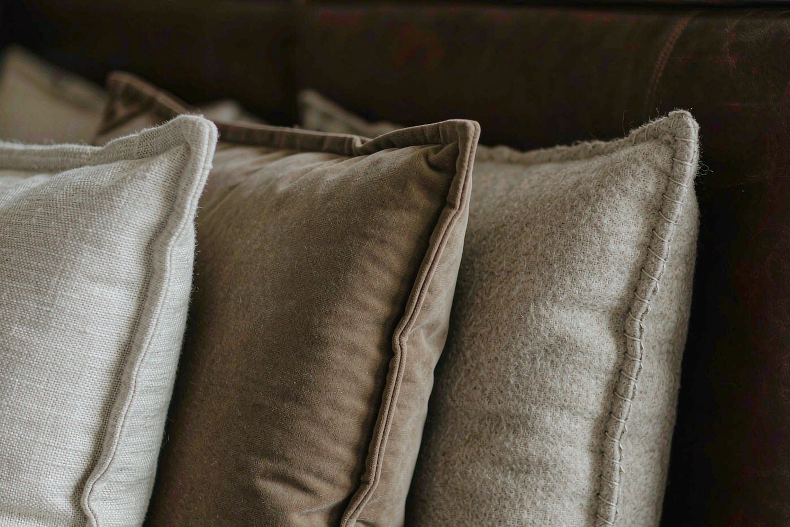 Cushions & Bed Linen