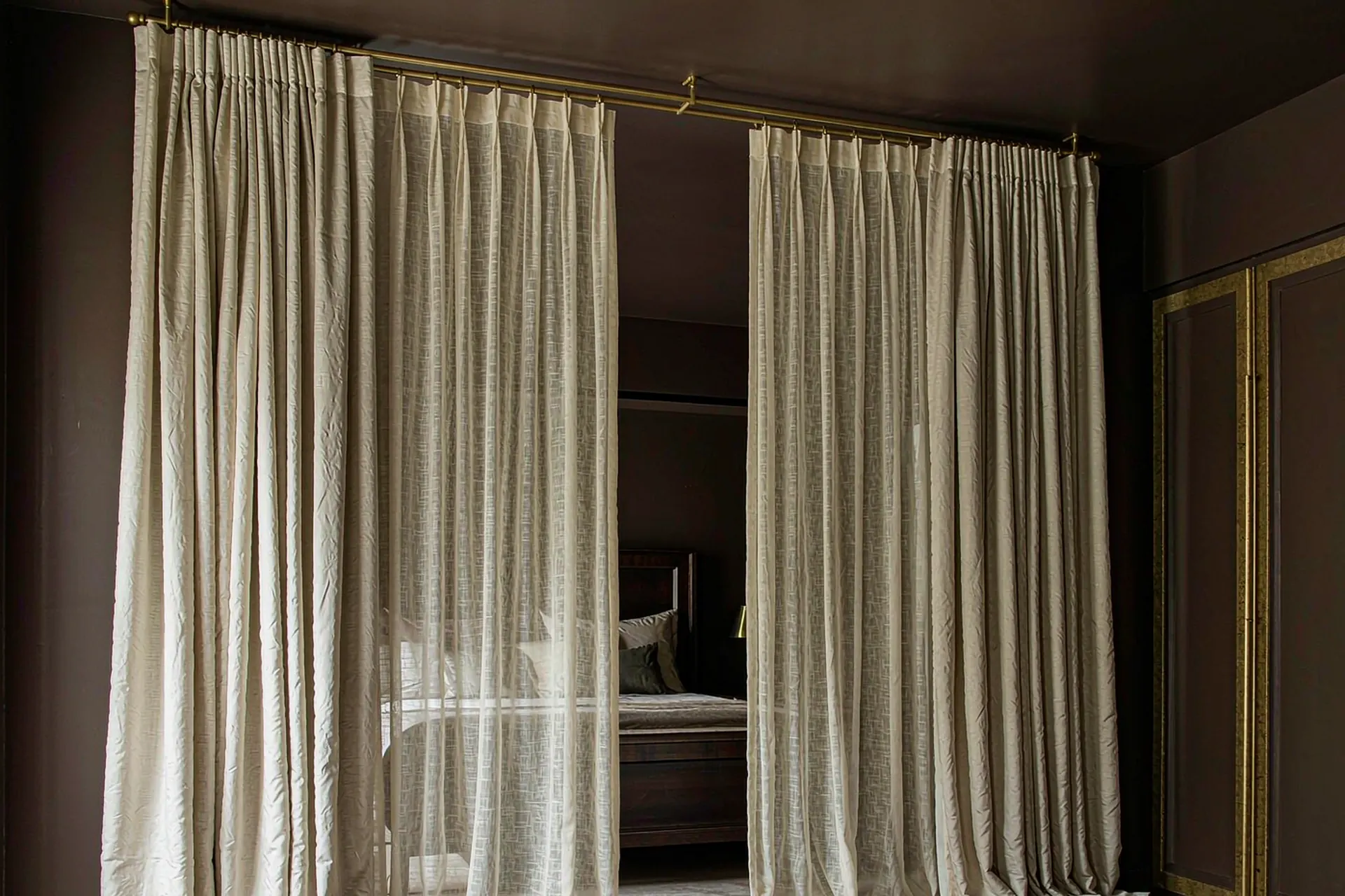 Curtains & Rugs