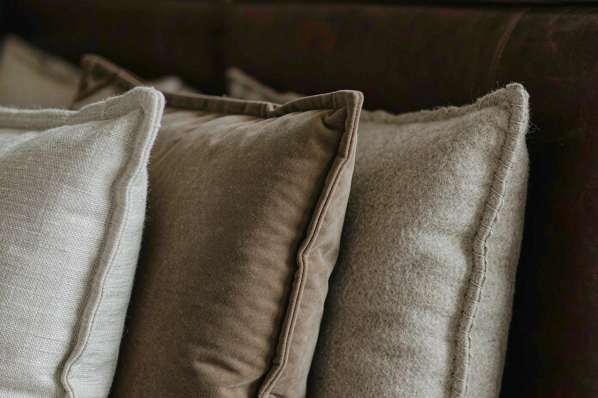 Cushions & Bed Linen